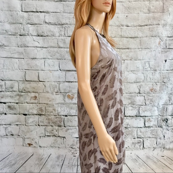 🔥NWT Pearl Gray Leaf Patterned Lace Up Dress - Picture 6 of 8